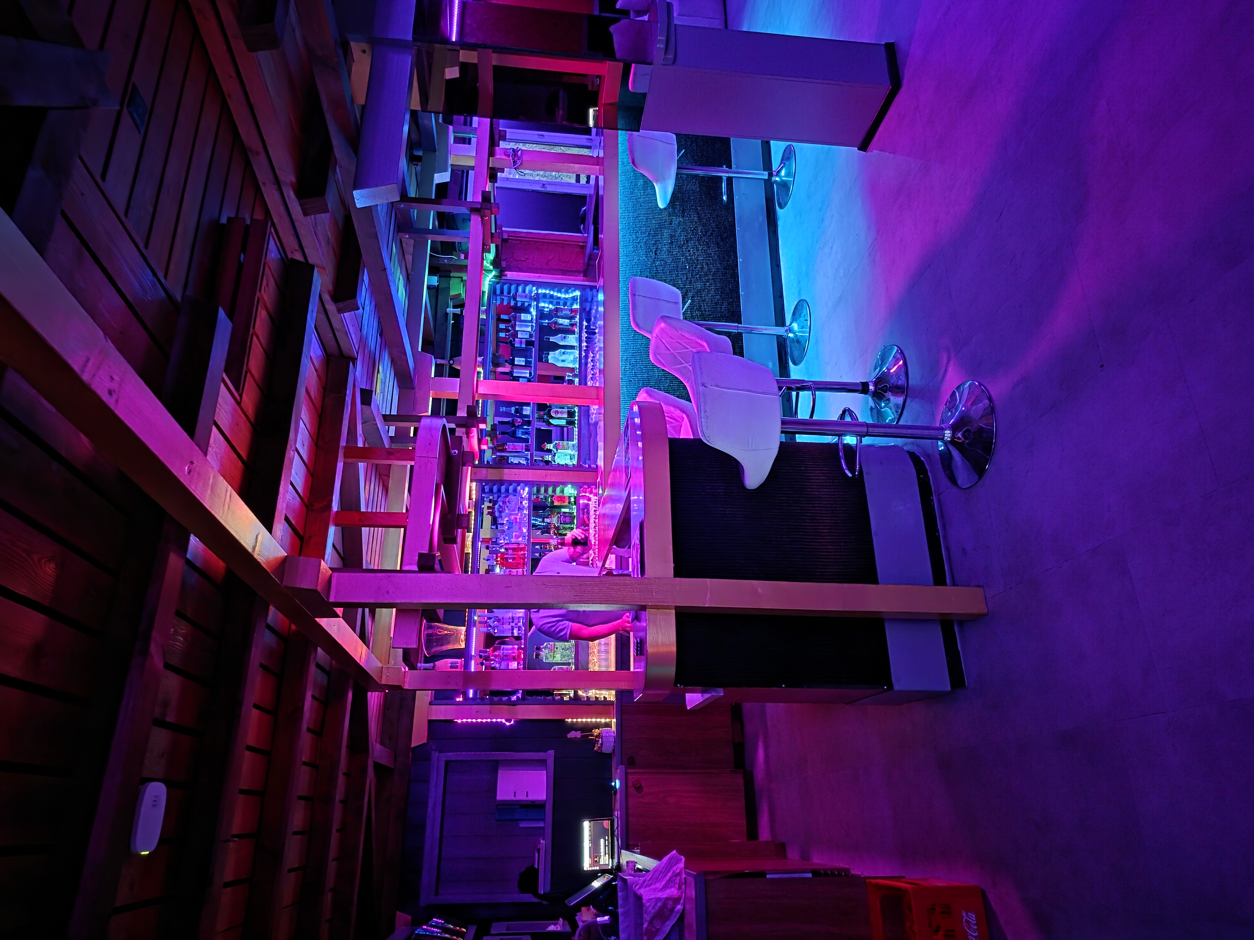 Whisper Club